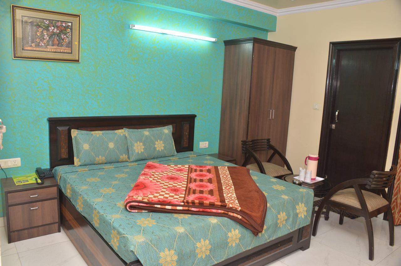 Hotel Jinendra Inn جايبور المظهر الخارجي الصورة